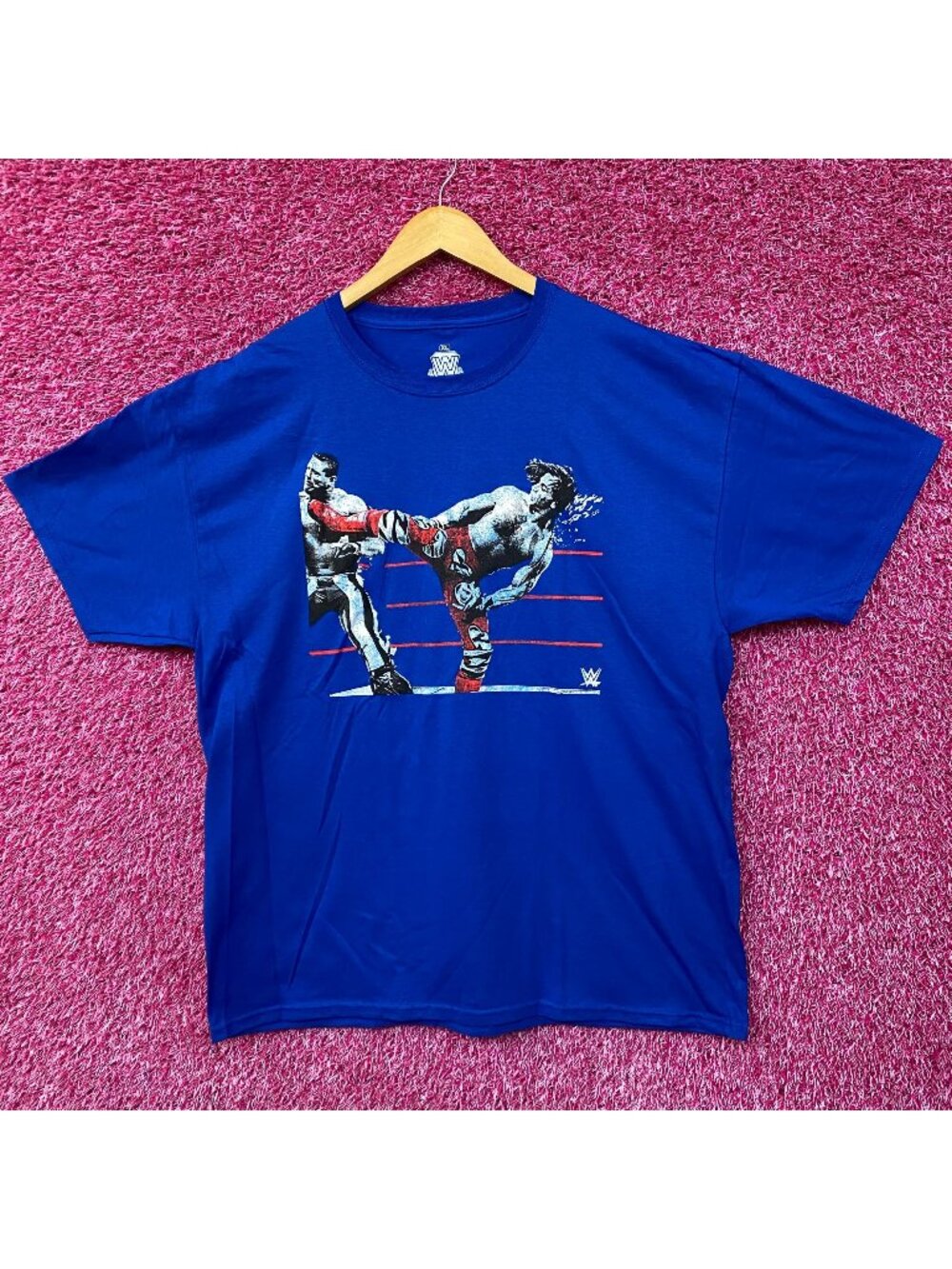 WWE Shawn Michaels The Heartbreak Kid HBK Sweet Chin Music Kick T-Shirt XL